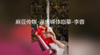 和女朋友做爱后射在背上