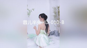 【新片速遞】 红唇气质黑丝少妇初下海,情趣内衣诱惑大秀,各种道具准备应有尽有[237M/MP4/28:45]